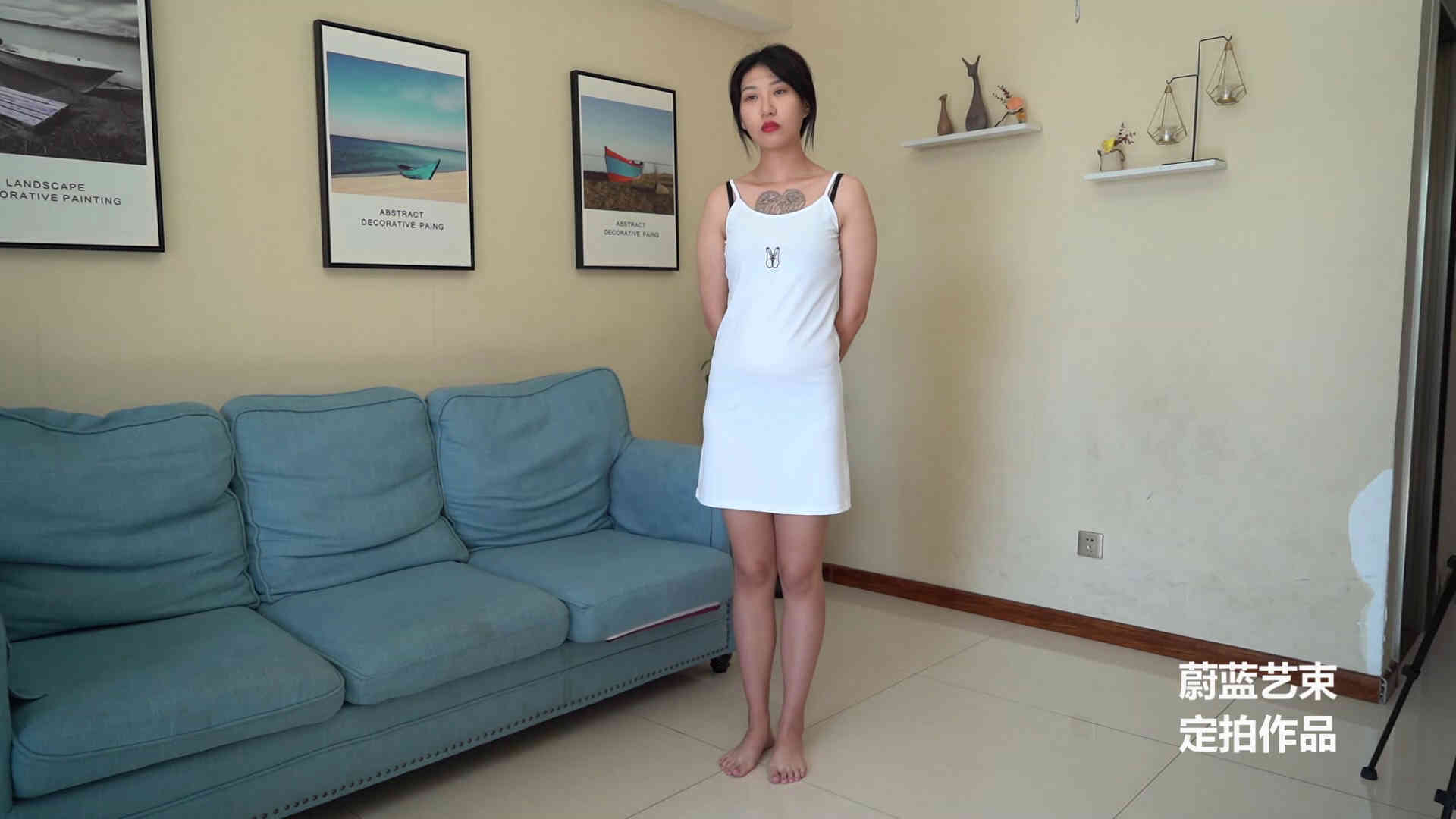 pp原创挠脚心新作绳艺口球之哲蘑女特工子晗五花高手吊高紧缚！在线看！